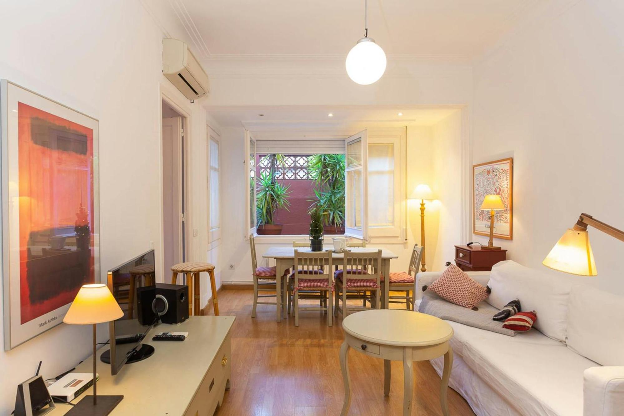 Fantastic Apartment Near Placa Francesc Macia In L'Eixample Esquerra Barcelona Eksteriør billede